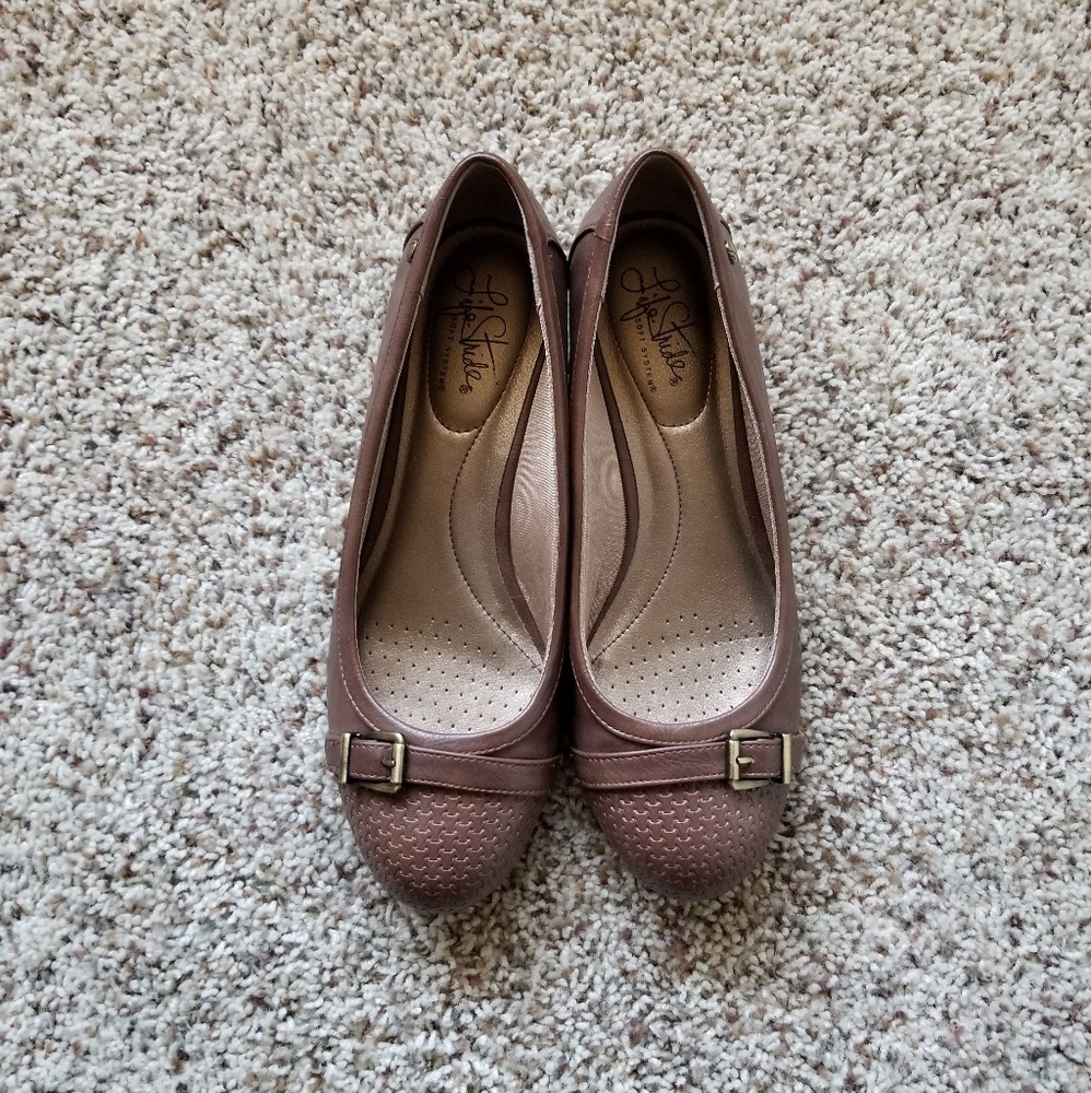 Life Strides Wedges